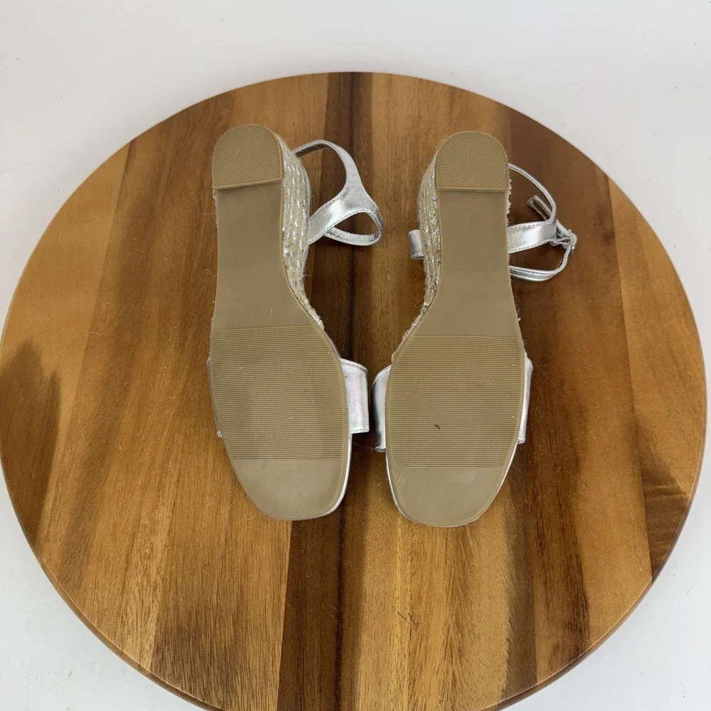 New Big Kids Steve Madden JLastly‎ Silver Espadrille Wedge Sandals Size 5 Y NWOB